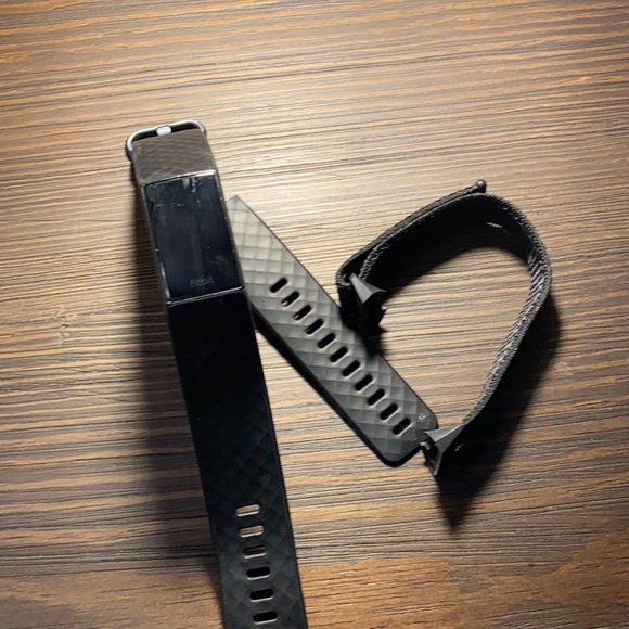 fitbit Other - Mens Fitbit Charge 4